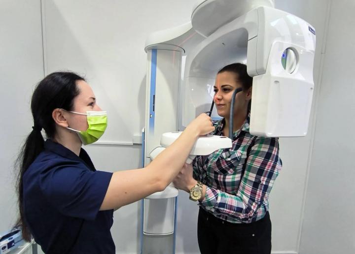 Smile Implantology Centre 4